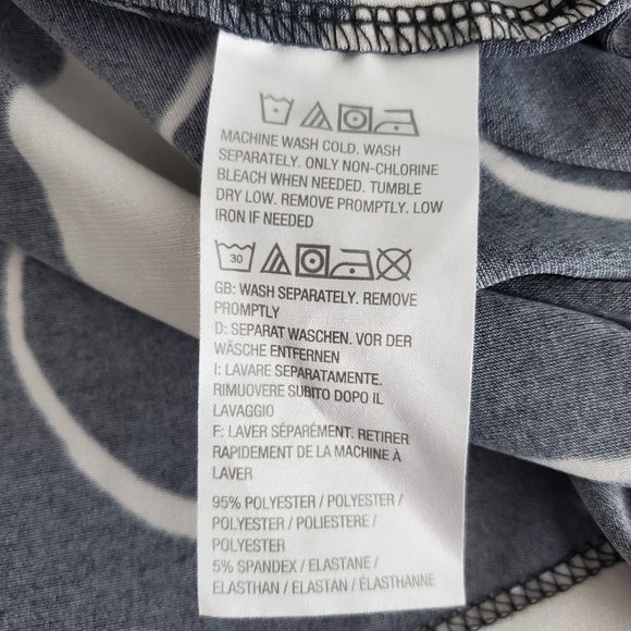 Susan Graver Womens Liquid Knit Blouse Size L Asymmetrical Hem 3/4 Sleeve Black - Picture 6 of 9